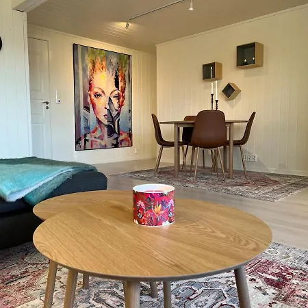 Lägenhet Charming At The Gateway To The Arctic